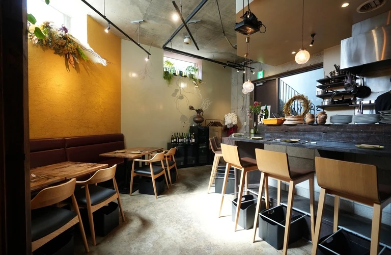 隠れ家的なお店 | 東京都松陰神社のフレンチならBistroSAUVAGE